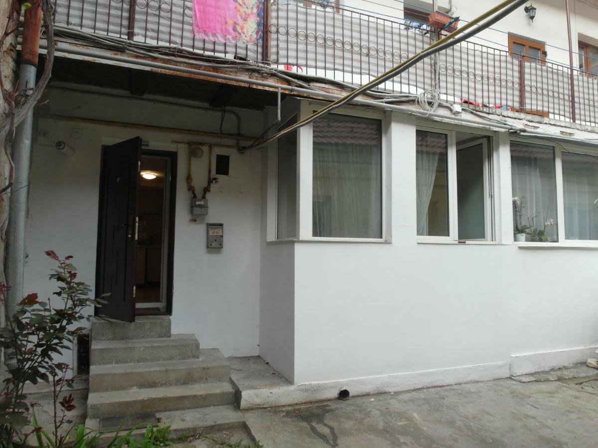 Apartmán Studio Moliere Brašov Exteriér fotografie